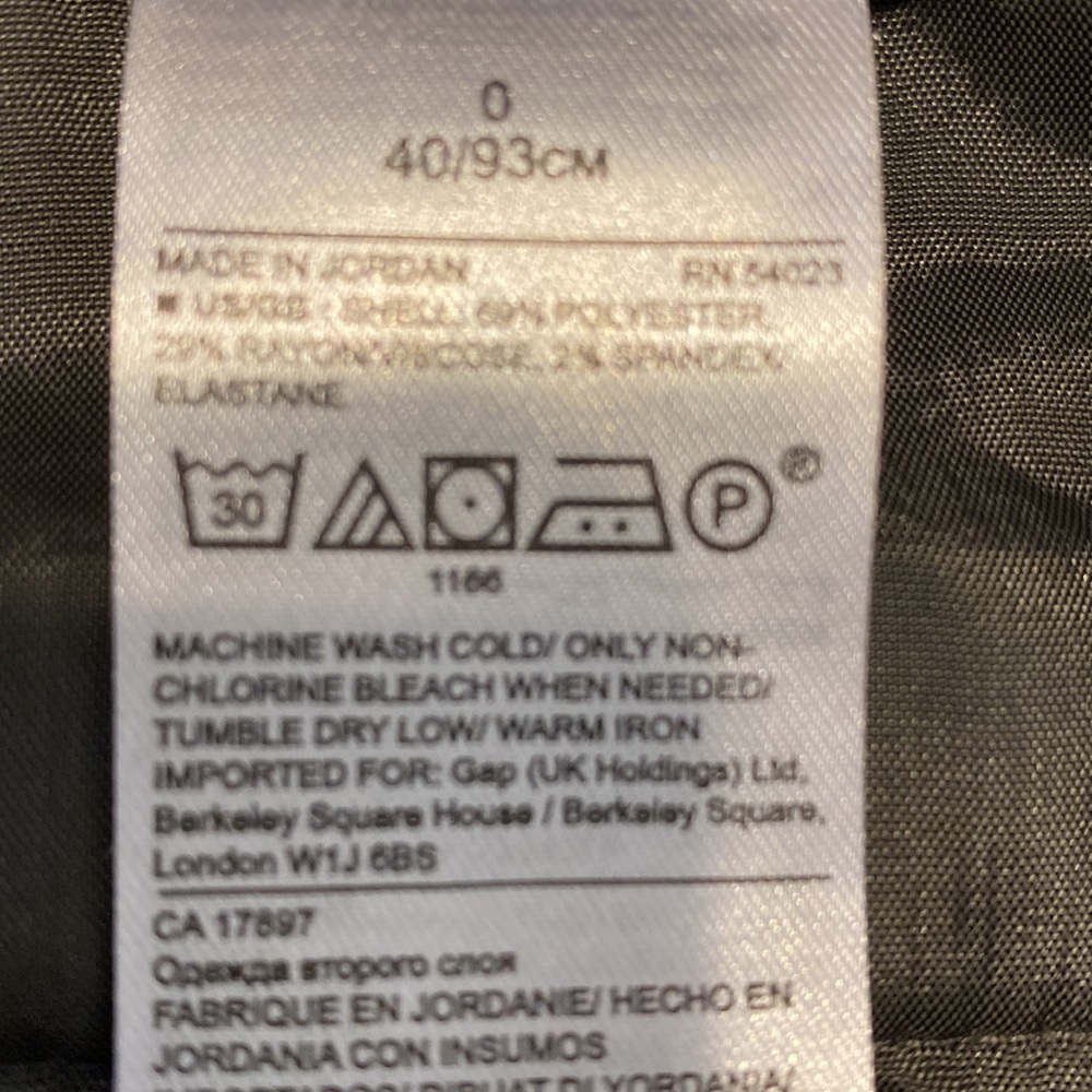 Banana Republic Crop Pant - Picture 5 of 7